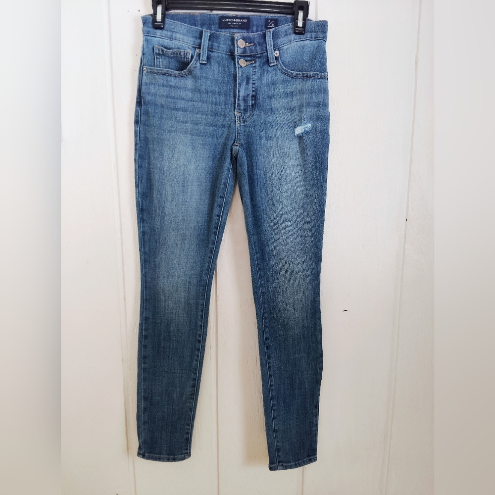 CLEAN & EUC!! Lucky Brand Mid Rise Ava Skinny Jeans. Size 2/26